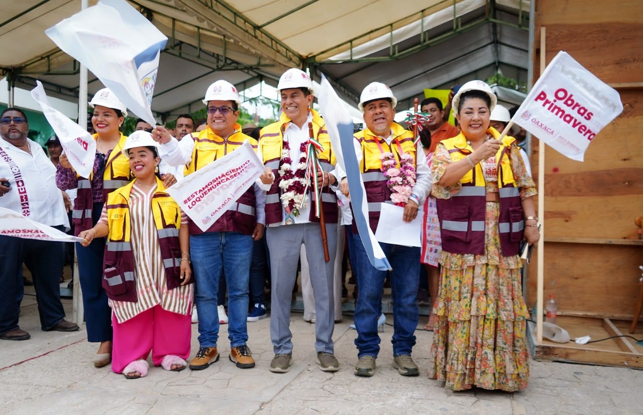 Rehabilitará Ceabien sistema de agua potable de Santa María Colotepec